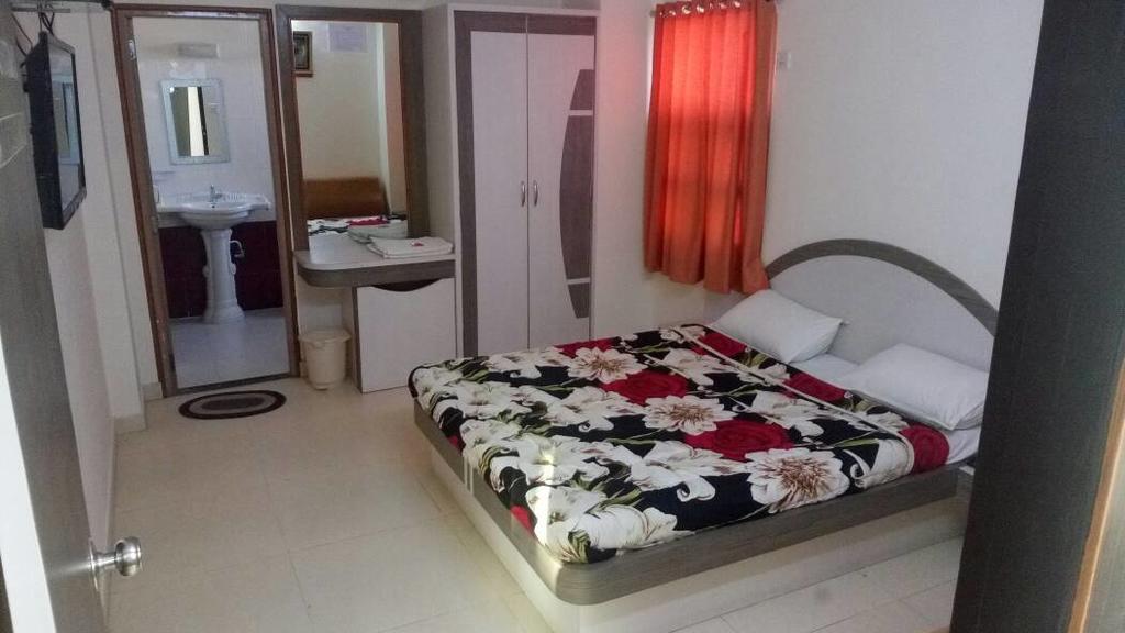 Hotel Sudarshan Nāthdwāra Zewnętrze zdjęcie